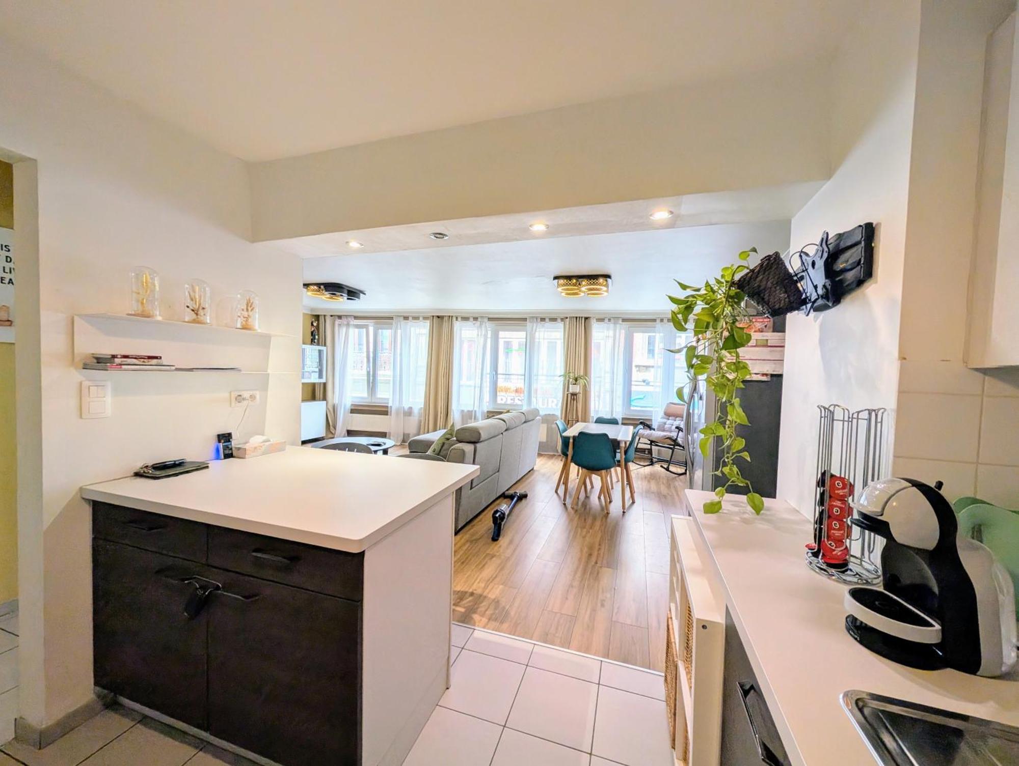 Apartamento Superbe Dans Le Centre De - Arivee Autonome *